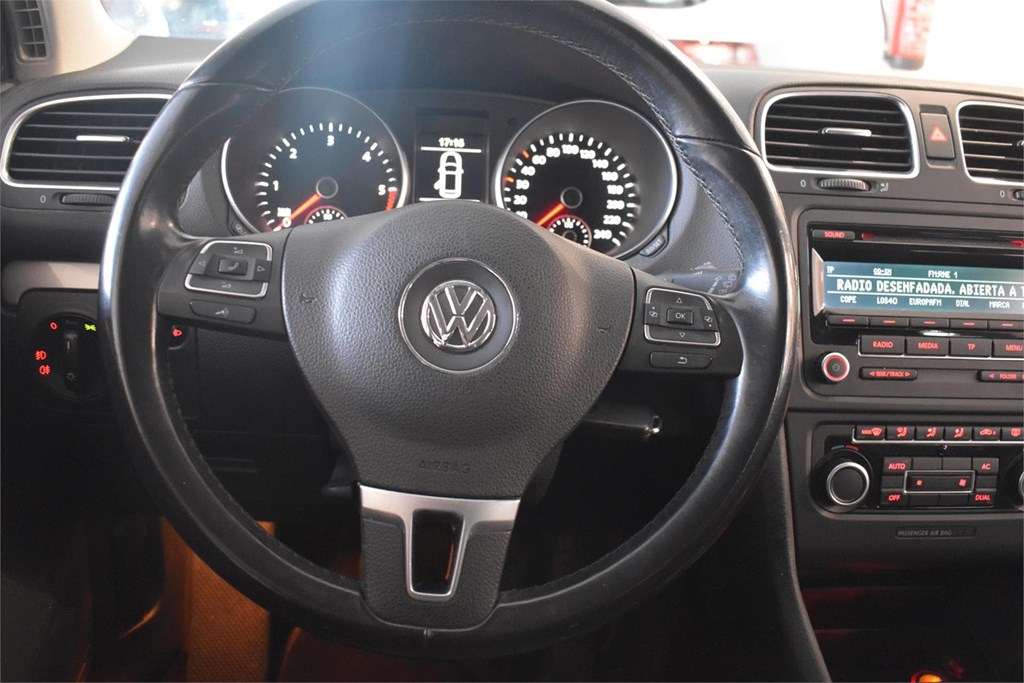 Foto 23 VOLKSWAGEN  1.6 TDI 105CV  ADVANCE 