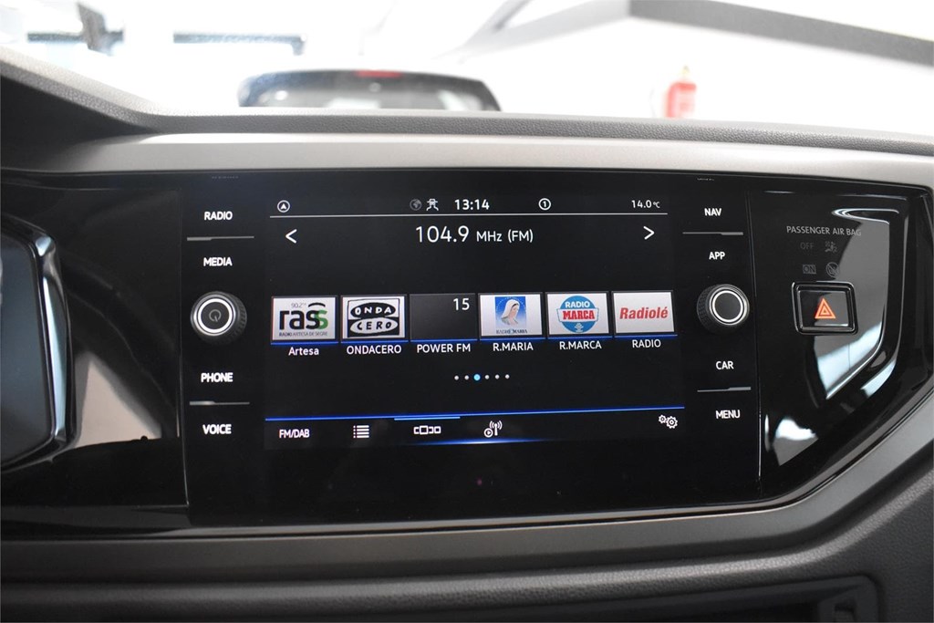 Foto 23 VOLKSWAGEN POLO 1.0TSI ADVANCE 95CV