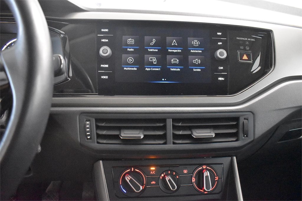 Foto 25 VOLKSWAGEN POLO 1.0TSI ADVANCE 95CV