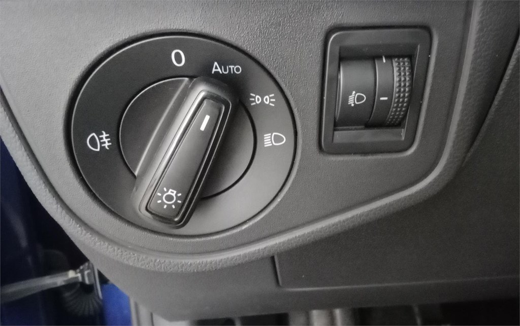 Foto 14 VOLKSWAGEN POLO 1.0TSI LIFE  95CV