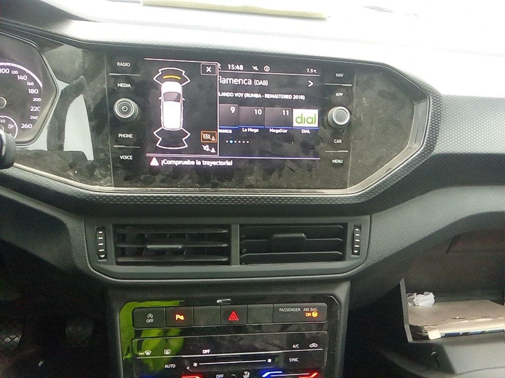 Foto 10 VOLKSWAGEN T-CROSS 1.0TSI ADVANCE 115CV 