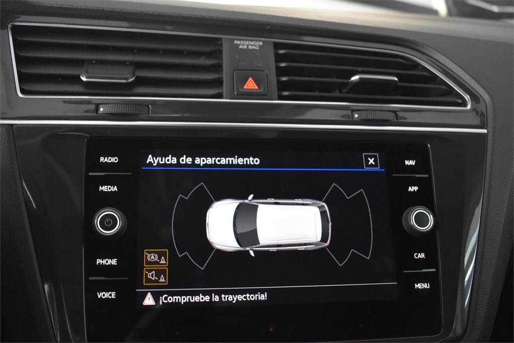 Foto 24 VOLKSWAGEN TIGUAN LIFE 2.0TDI 150CV DSG