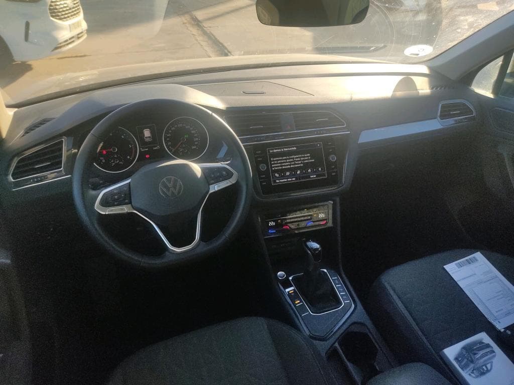 Foto 3 VOLKSWAGEN TIGUAN LIFE 2.0TDI 150CV DSG